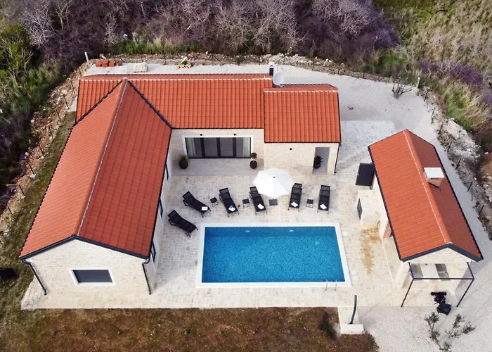 Luxury With A Swimming Pool Privlaka, Zadar - 18623 Вилла