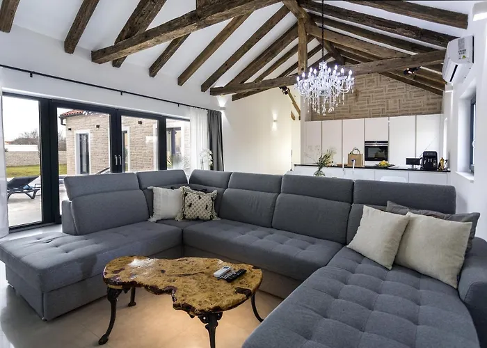 Luxury With A Swimming Pool Privlaka, Zadar - 18623 *